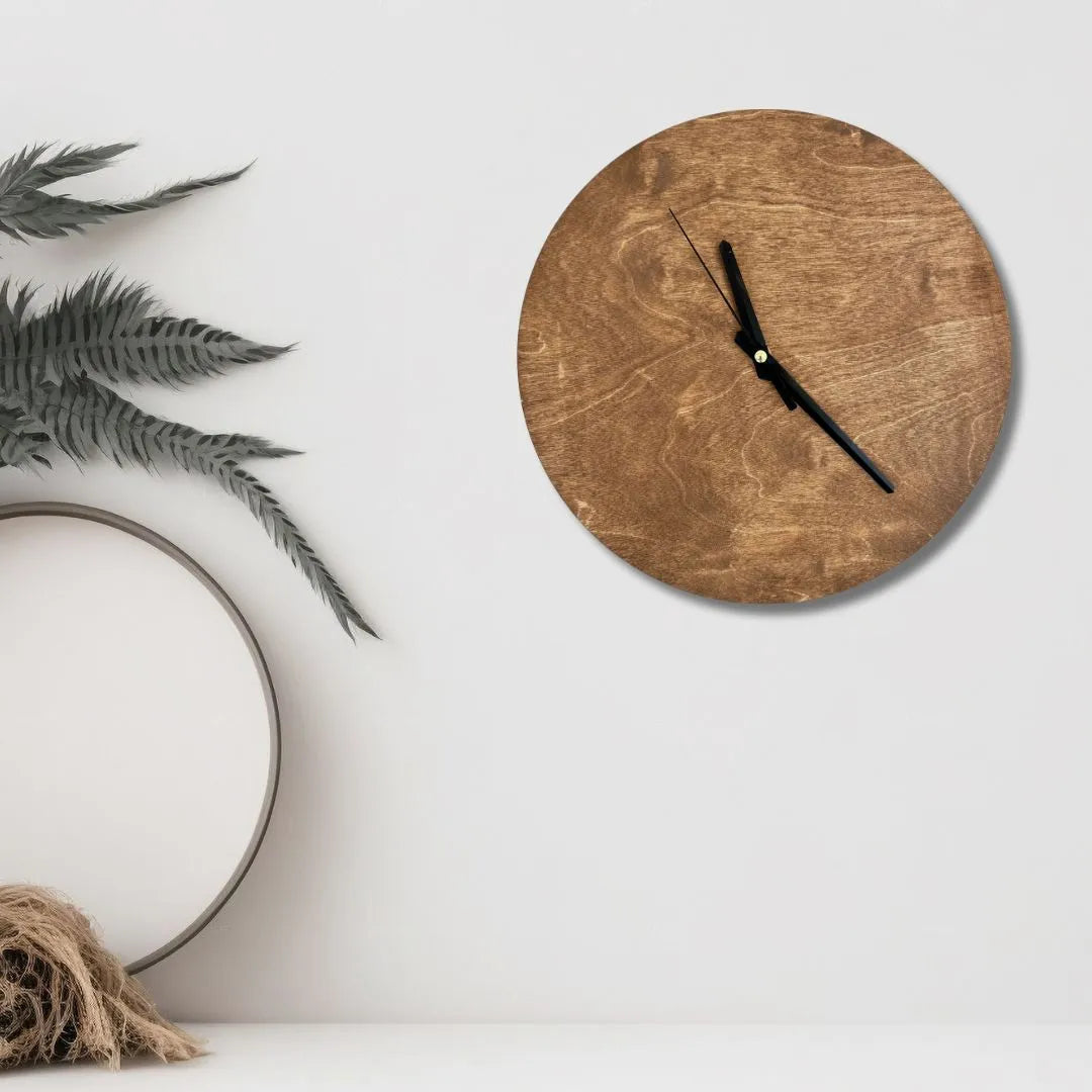 Puinen seinäkello | Minimal