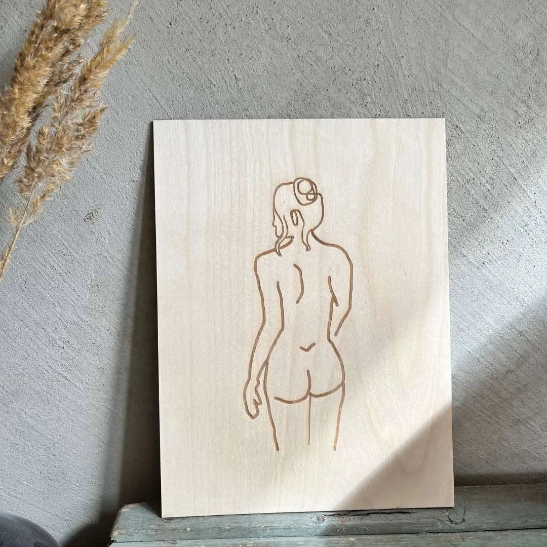 Puinen taulu | Mujer